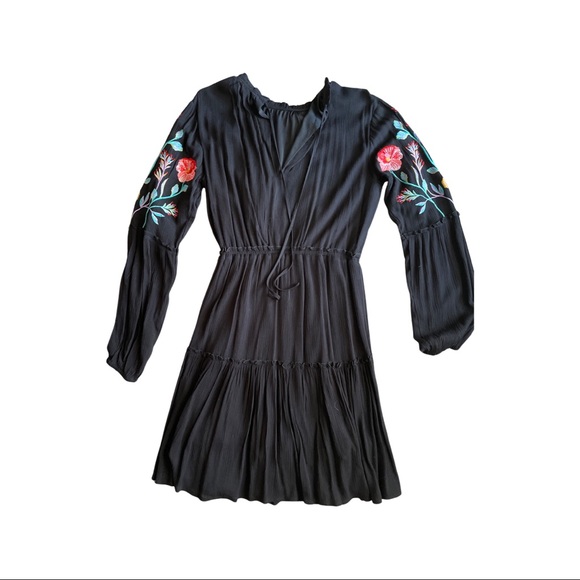 Black blouson sleeved dress with floral embroidery - Large - Picture 2 of 4